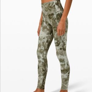 Lululemon Diamond Dye Align Leggings